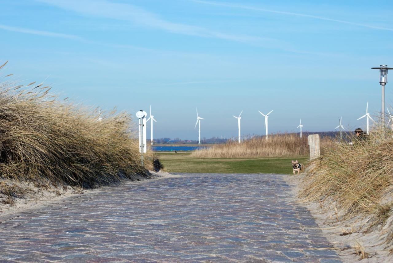 Fehmarn Ferienwohnung Weber Captains Corner Südstrand WHG 59-110 Exterior foto